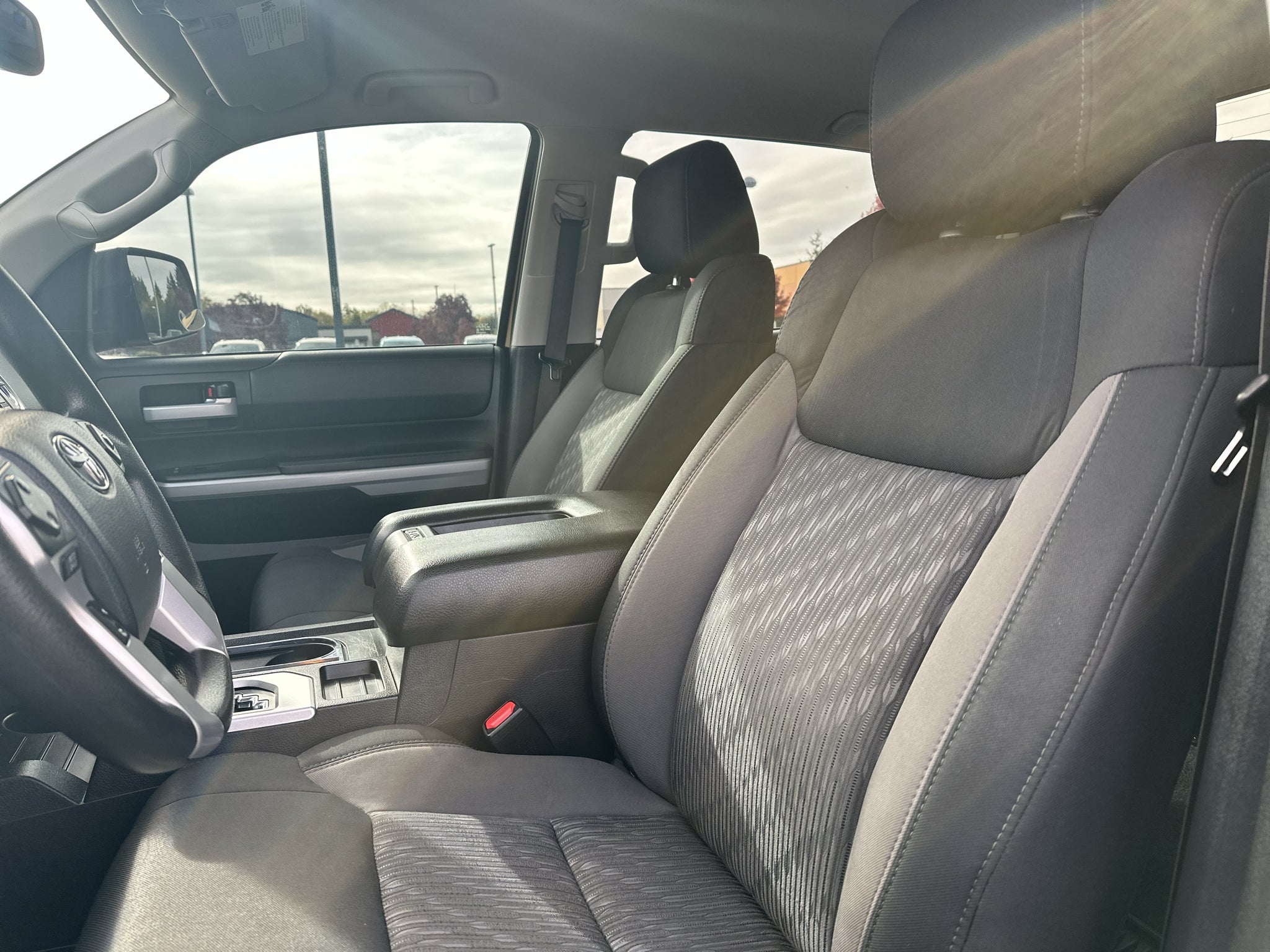 2020 Toyota Tundra SR5