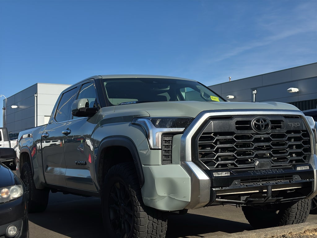 2022 Toyota Tundra Hybrid Limited Hybrid