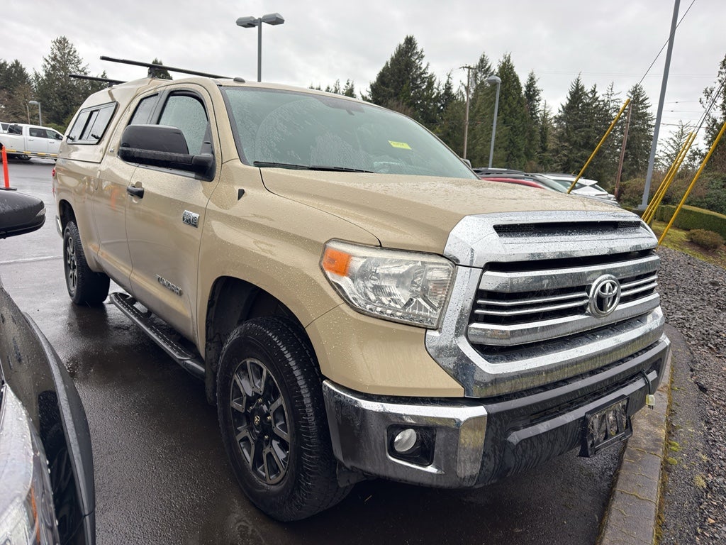 2017 Toyota Tundra SR5