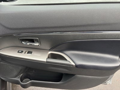 2024 Mitsubishi Outlander Sport SE