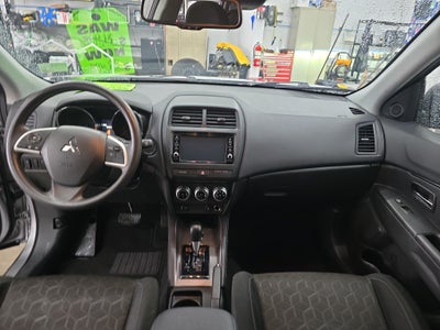 2025 Mitsubishi Outlander Sport S