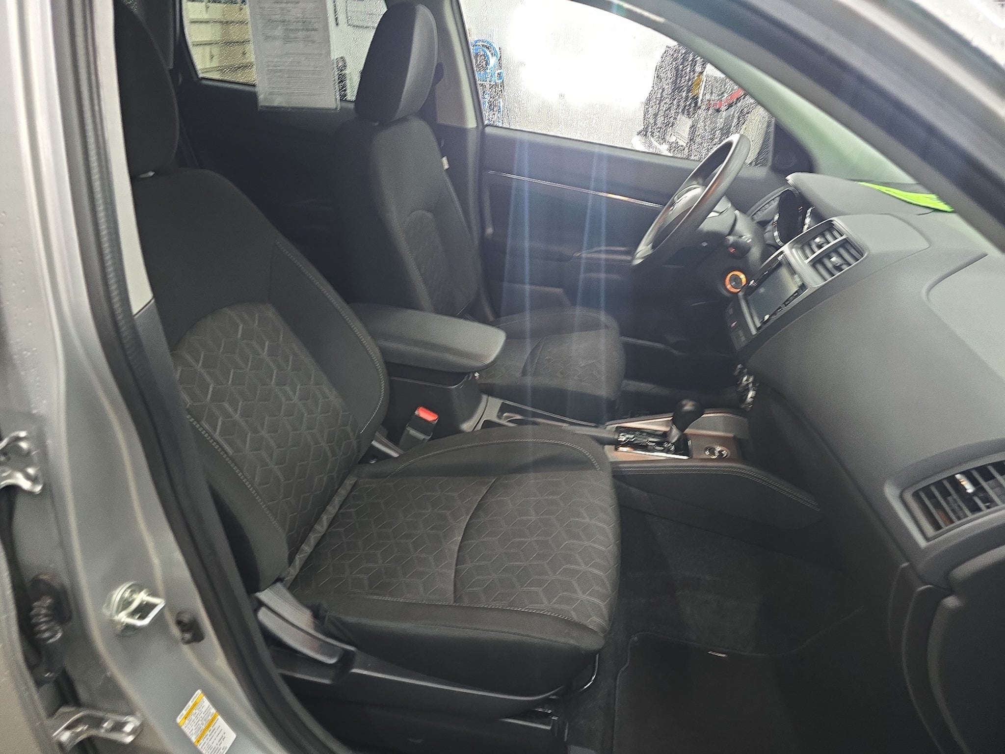 2025 Mitsubishi Outlander Sport S