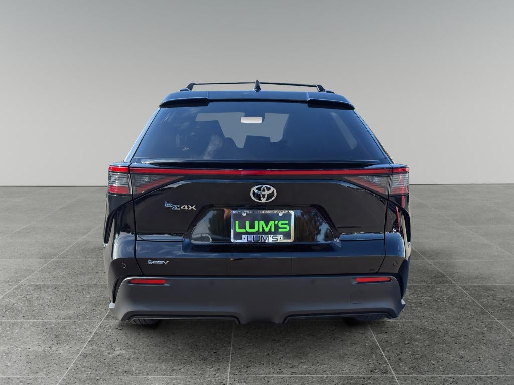 2025 Toyota bZ4X XLE