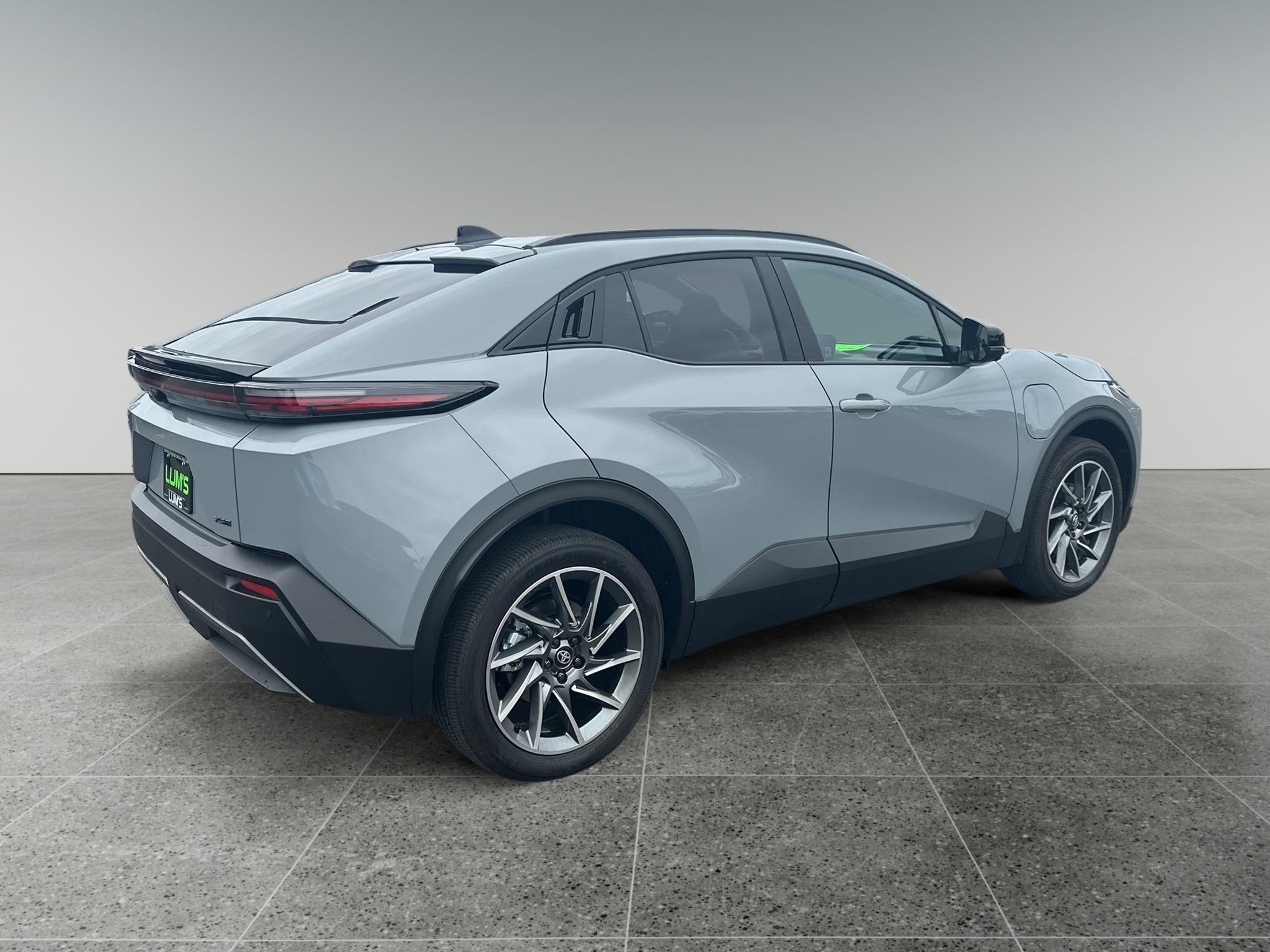 2026 Toyota C-HR XSE