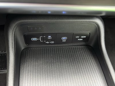 2024 Hyundai Kona SE