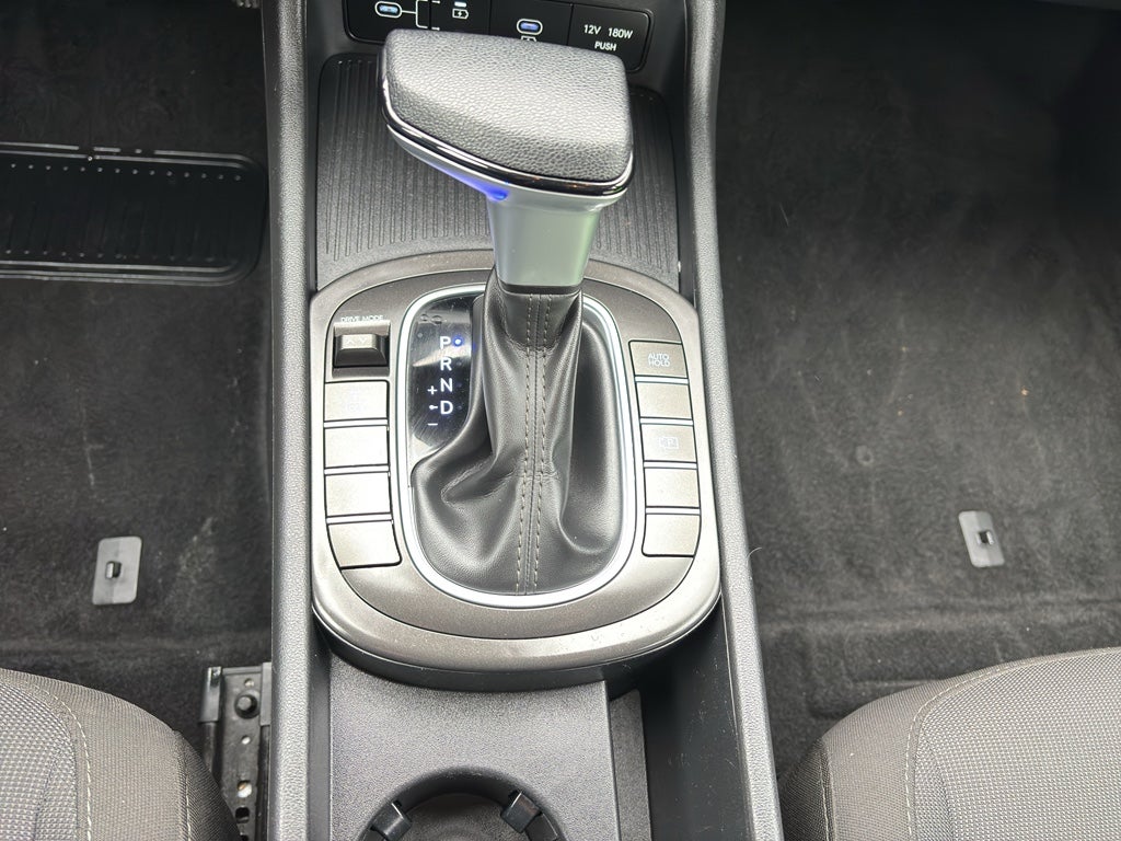 2024 Hyundai Kona SE