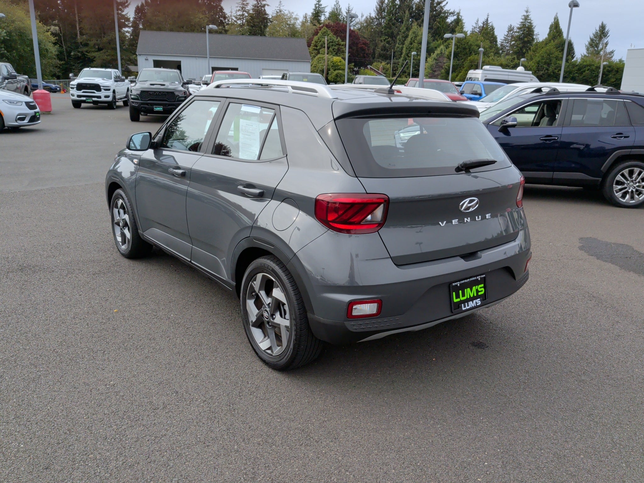 2025 Hyundai Venue SEL