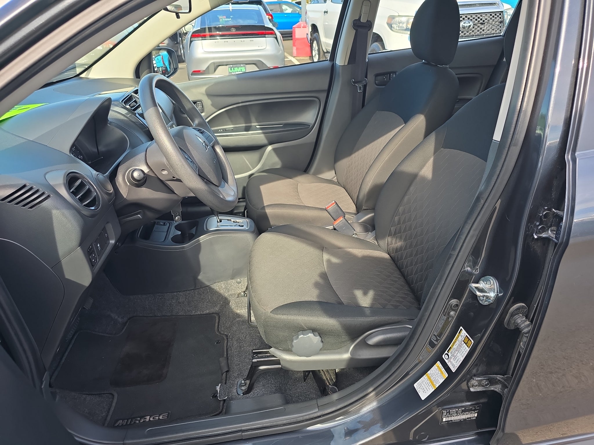 2024 Mitsubishi Mirage ES