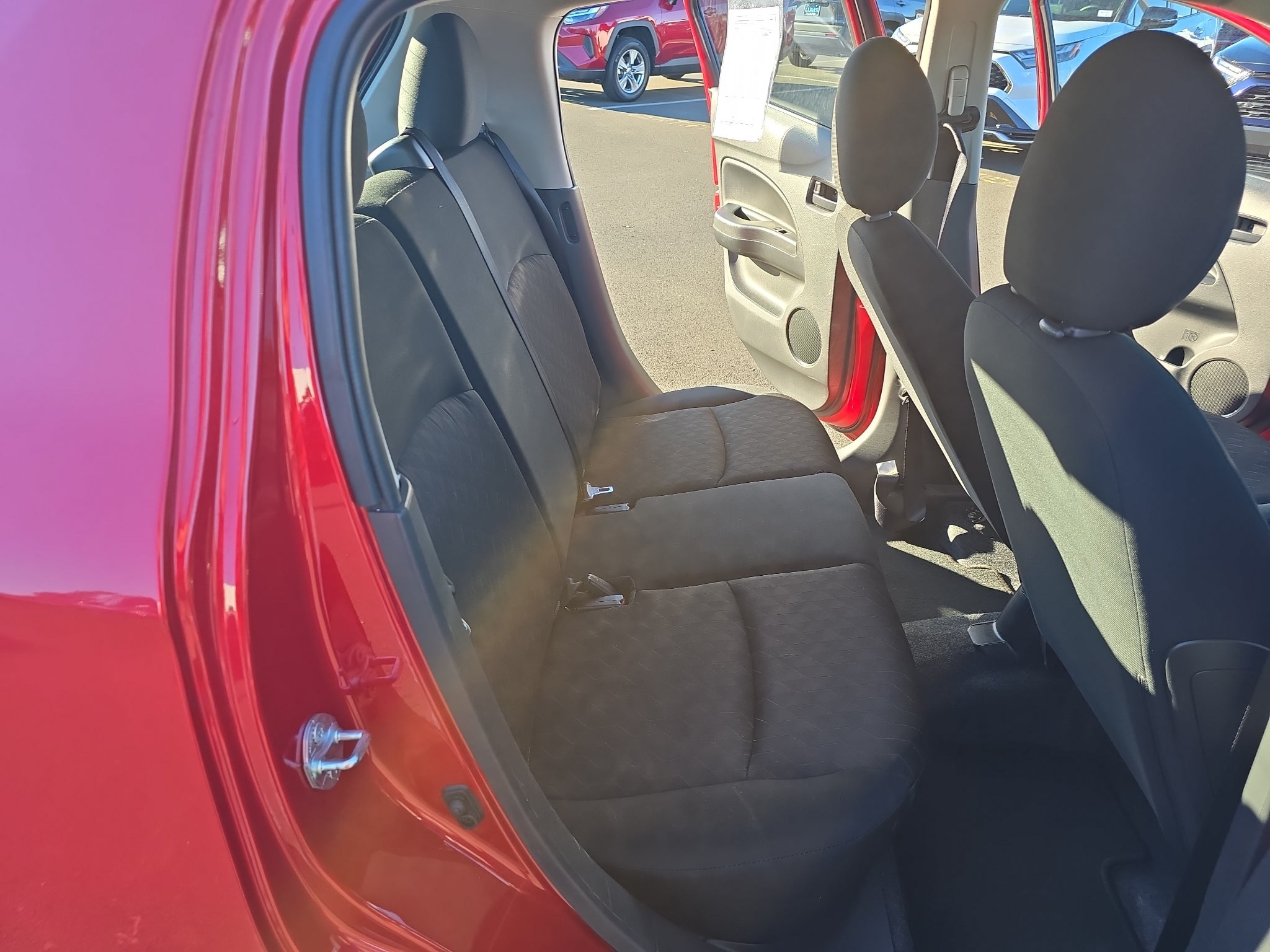 2024 Mitsubishi Mirage ES