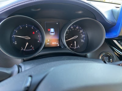 2022 Toyota C-HR XLE