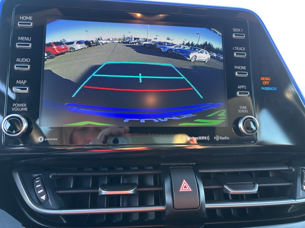 2022 Toyota C-HR XLE