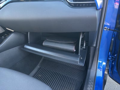 2022 Toyota C-HR XLE