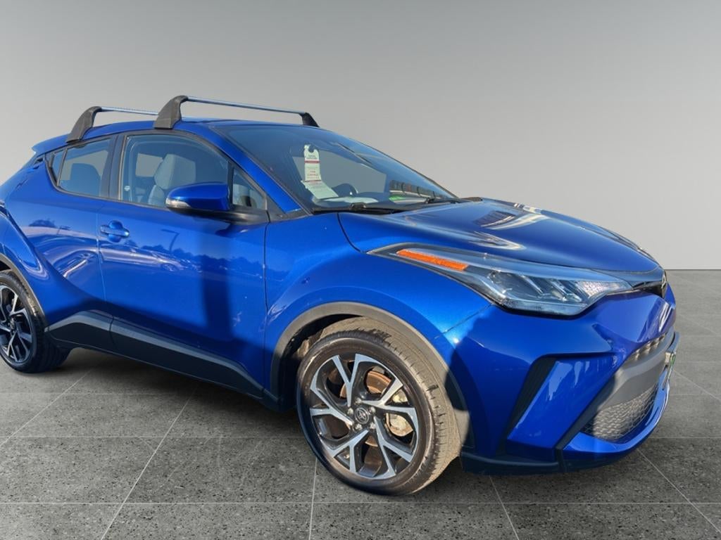 2022 Toyota C-HR XLE