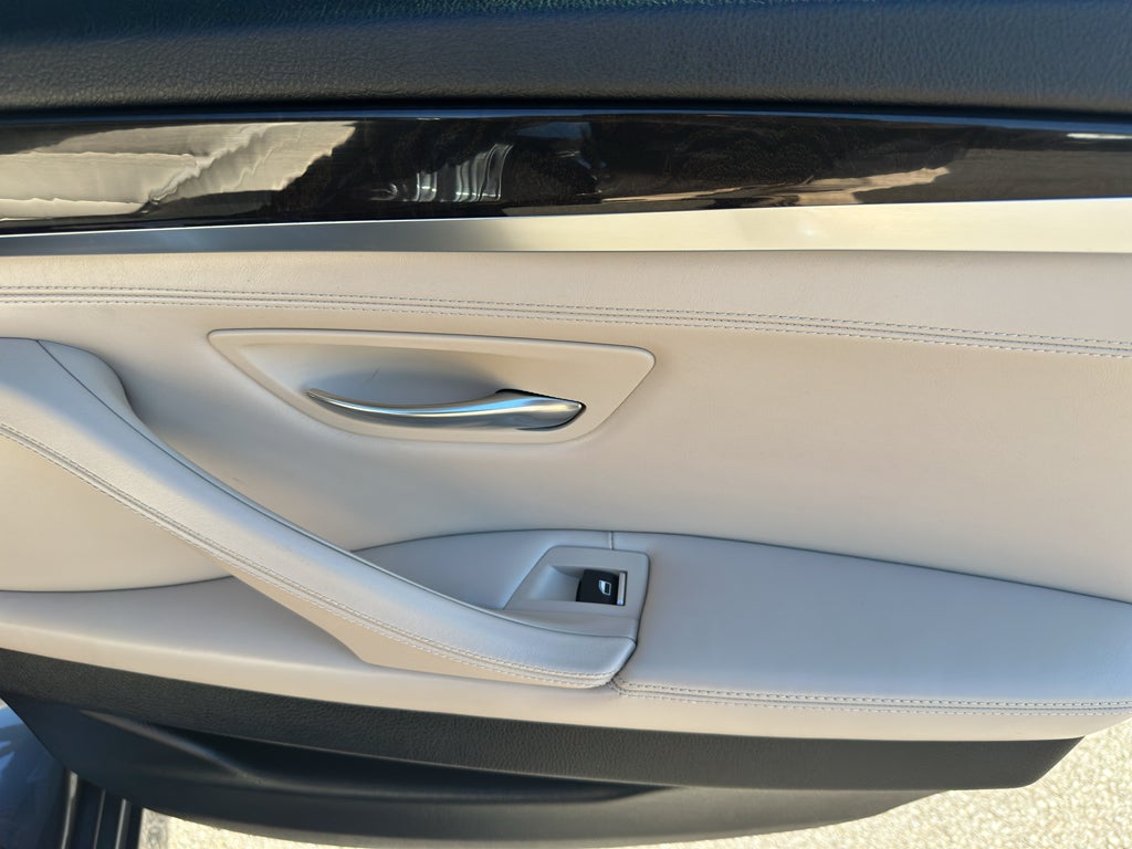 2016 BMW 5 series 528i
