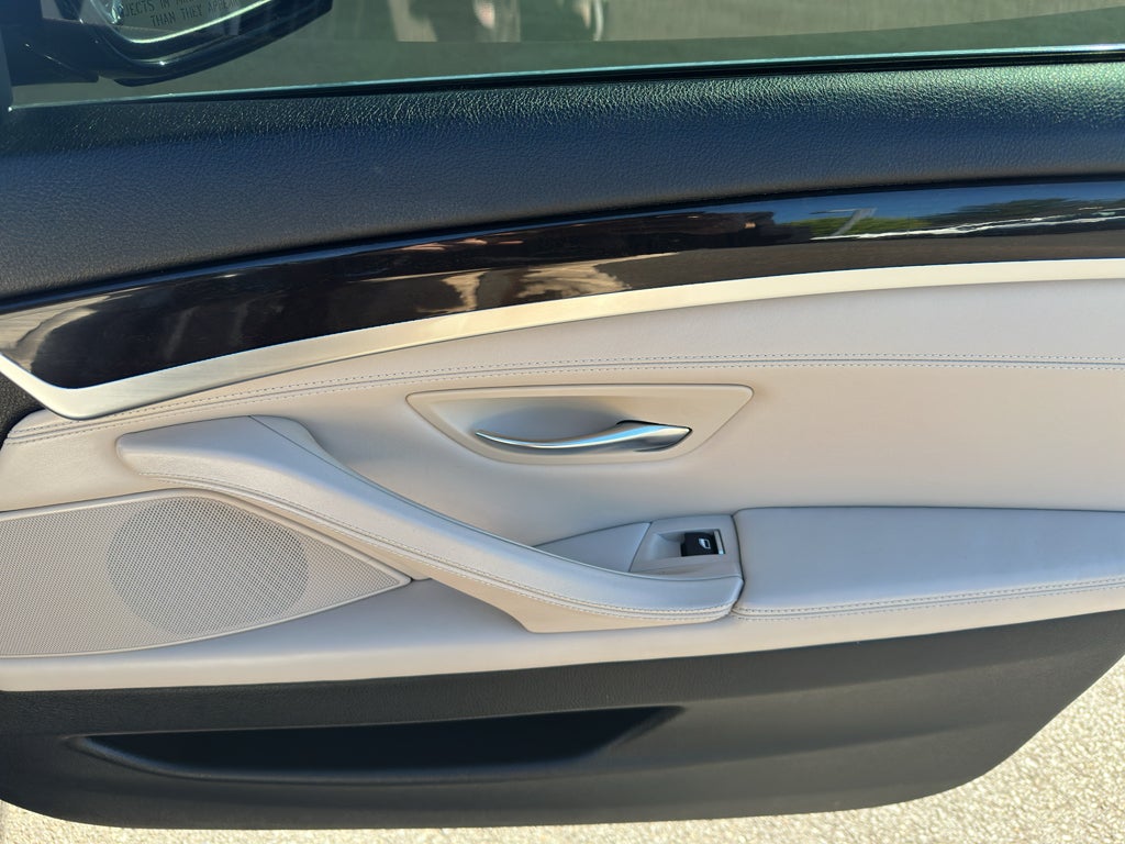 2016 BMW 5 series 528i