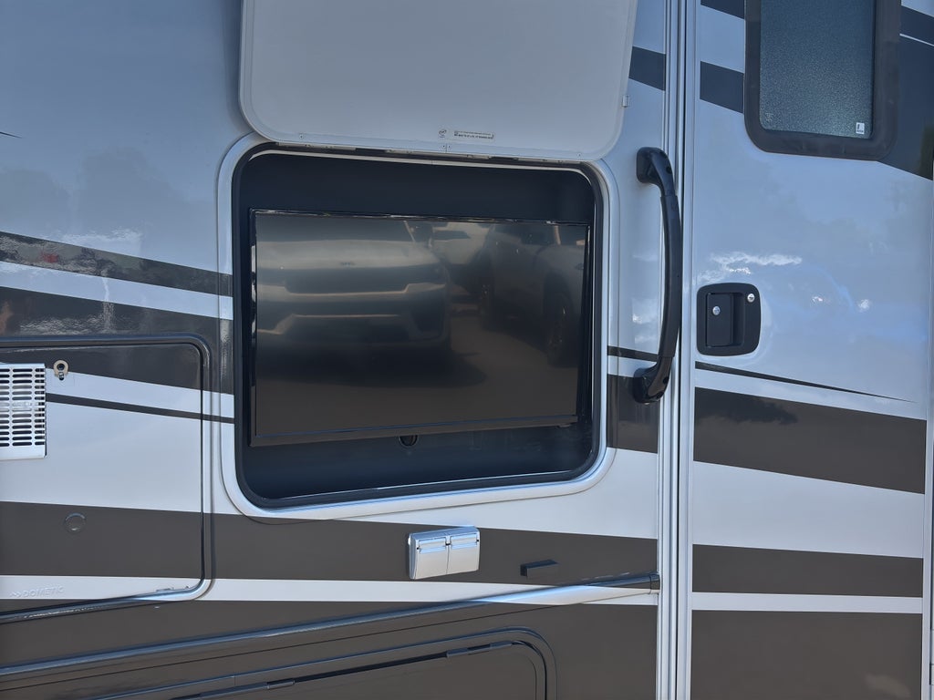 2019 Mercedes-Benz Sprinter 3500/4500 Standard Roof V6