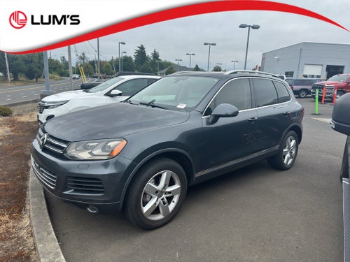 2012 Volkswagen Touareg Lux