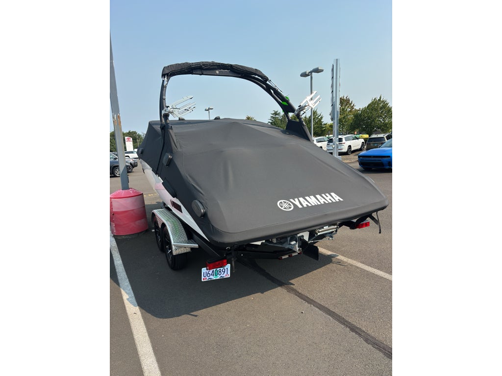 2022 Yamaha 212XD Base