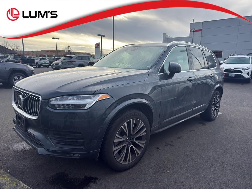 2022 Volvo XC90 Momentum