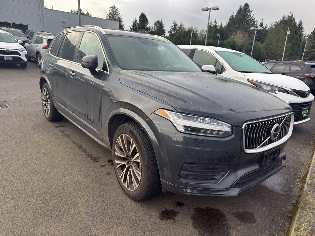 2022 Volvo XC90 Momentum