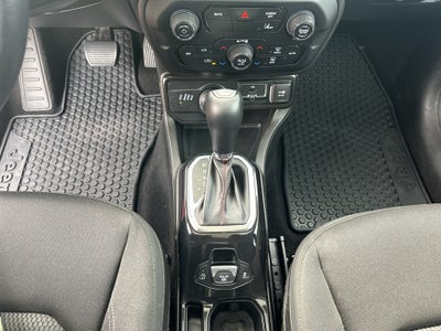 2022 Jeep Renegade (RED) Edition