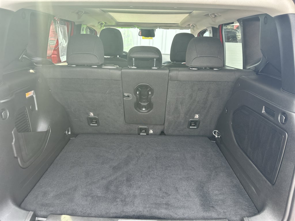 2022 Jeep Renegade (RED) Edition